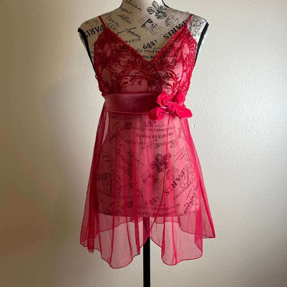 Victoria's Secret Angels Red‎ Lace Mesh Babydoll Chemise Velvet Bow Small